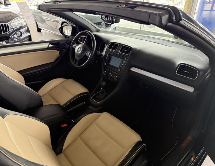 Volkswagen Golf 14