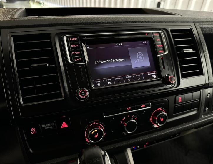 Volkswagen Transporter 24