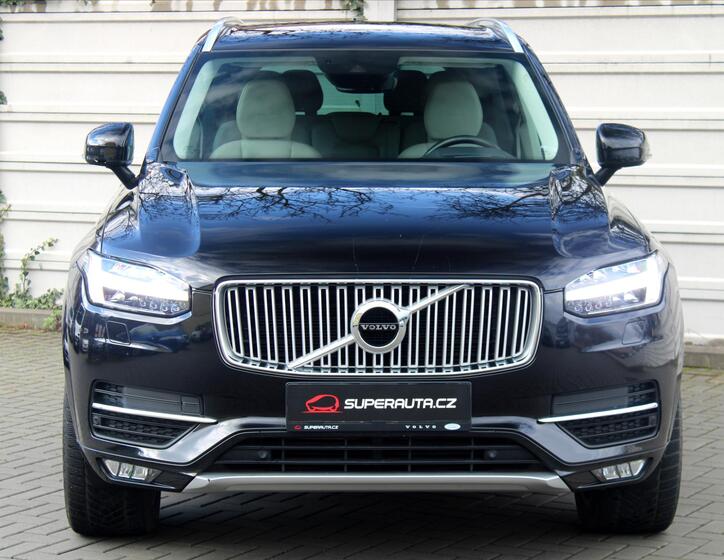 Volvo XC90 2