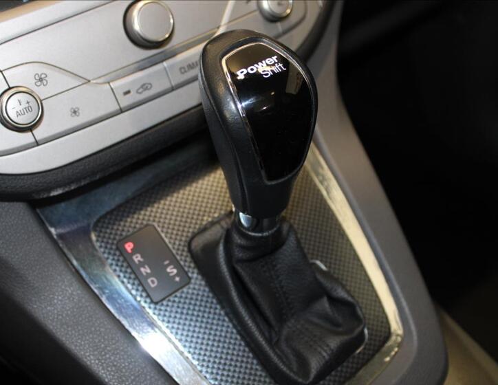 Ford Kuga 38