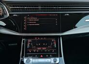 Audi Q7 28