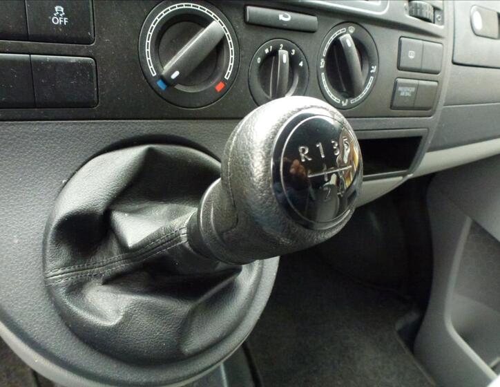 Volkswagen Transporter 32