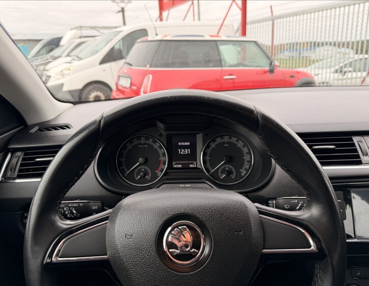 Škoda Octavia 11