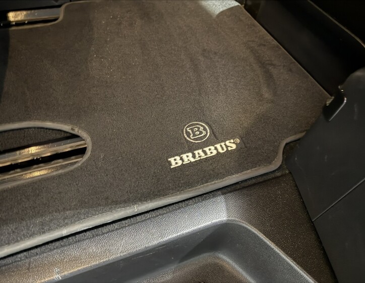 Mercedes-Benz Třídy V 32
