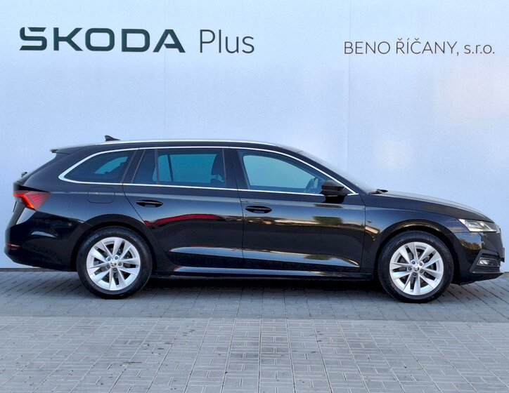 Škoda Octavia 23