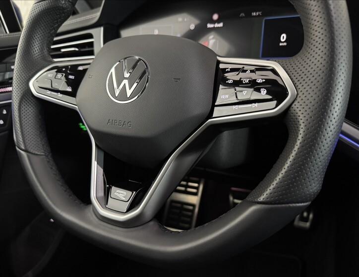 Volkswagen Touareg 48