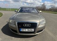 Audi A8 8