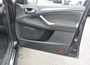 Ford S-MAX 33