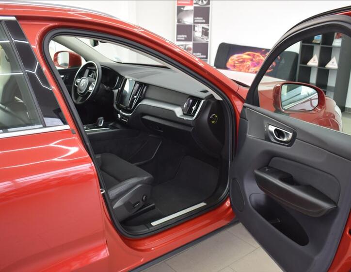 Volvo XC60 16