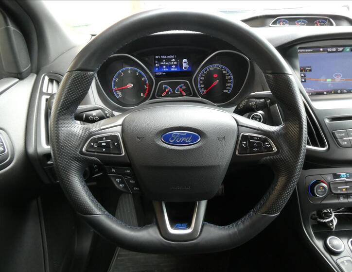 Ford Focus 33