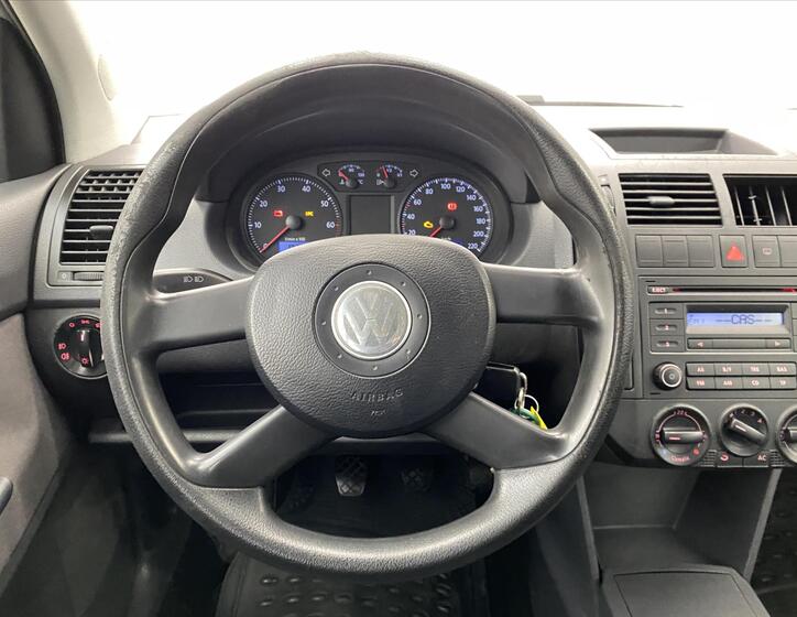 Volkswagen Polo 10