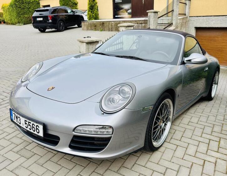 Porsche 911 16