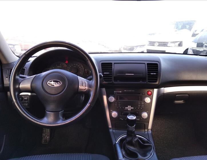 Subaru Legacy 15