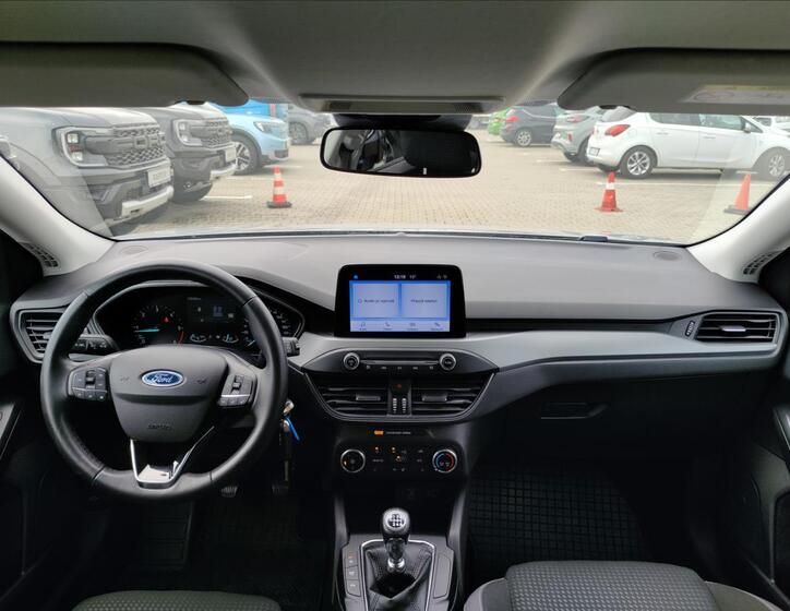 Ford Focus 16