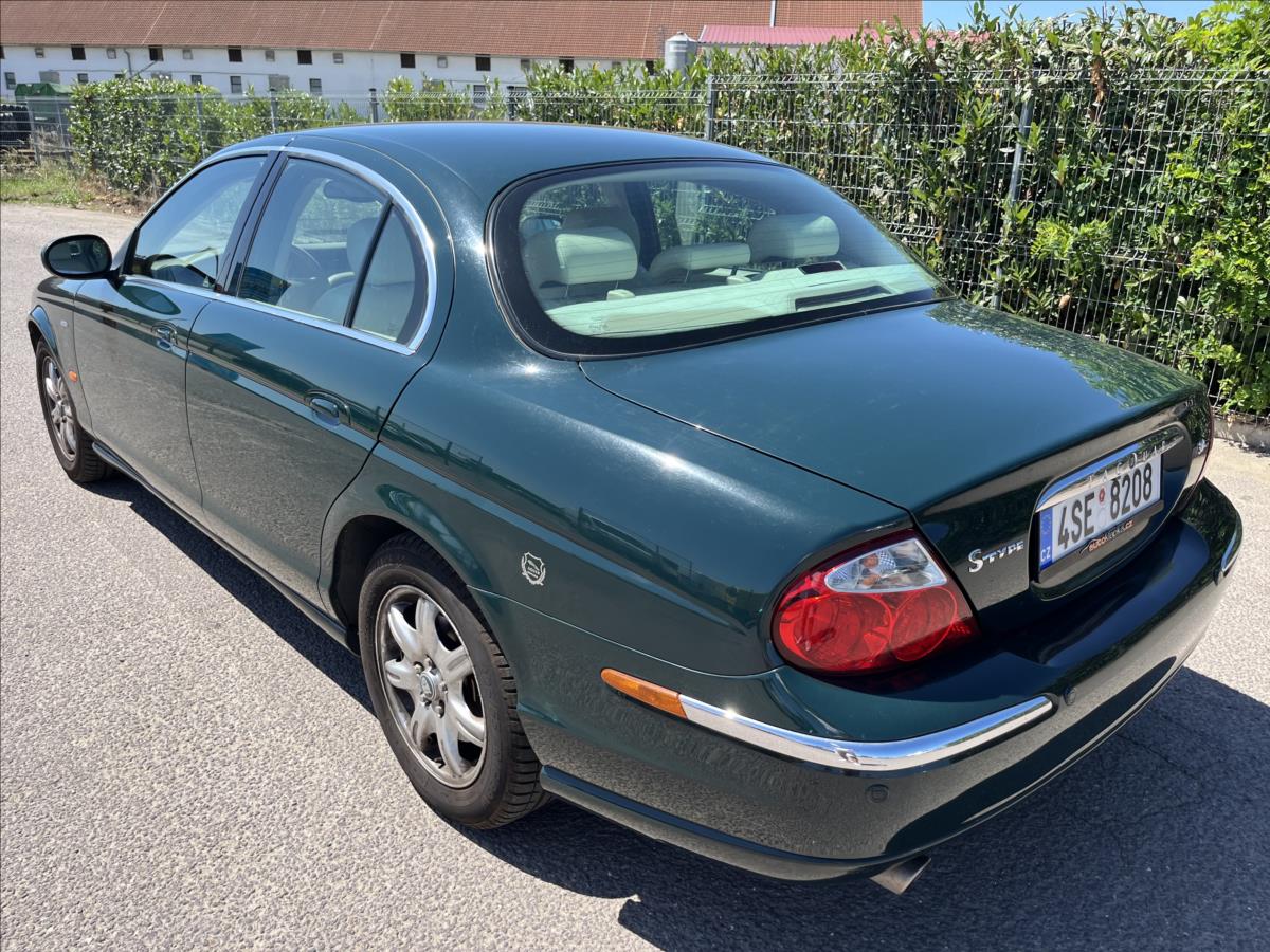 Jaguar S-Type