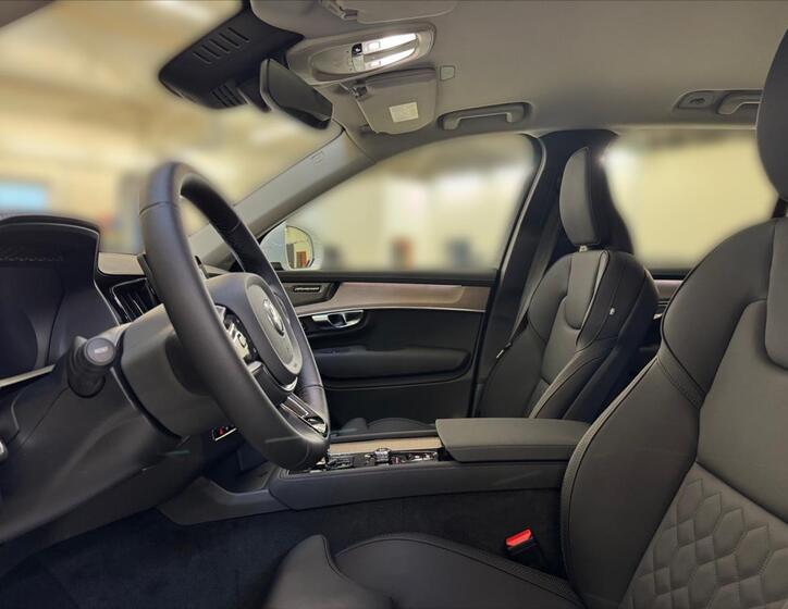 Volvo XC90 7