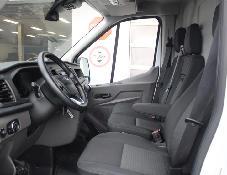 Ford Transit 5