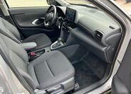 Toyota Yaris Cross 17