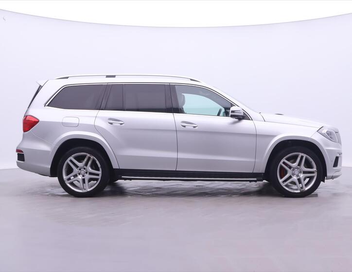 Mercedes-Benz GL 8