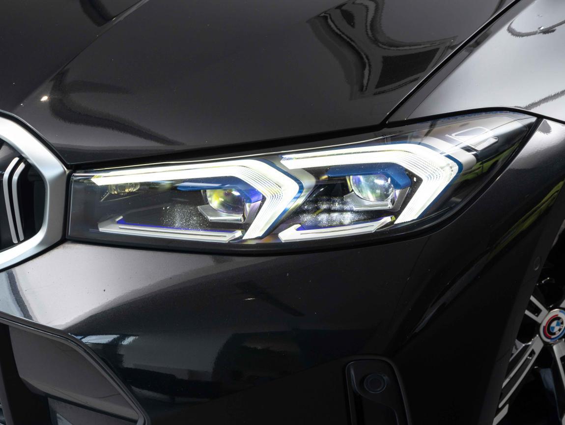BMW Řada 3