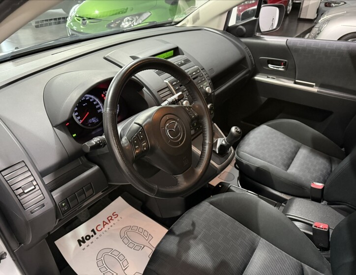 Mazda 5 7