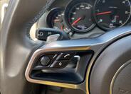 Porsche Cayenne 28