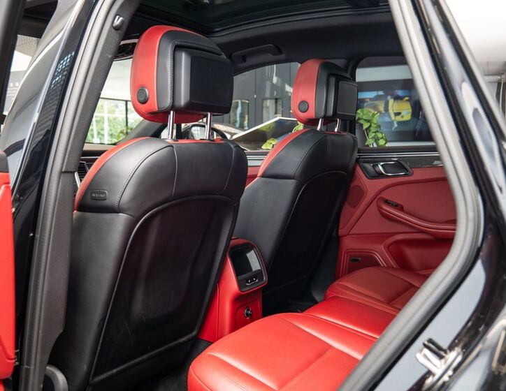 Porsche Macan 10