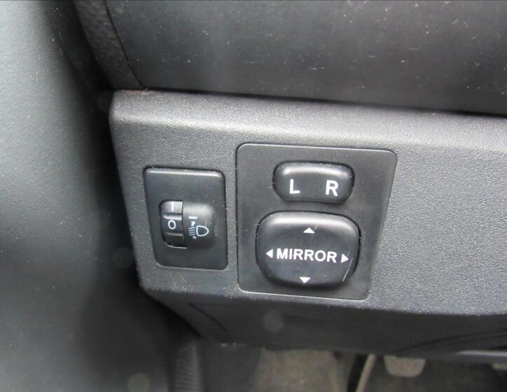 Toyota Yaris 20