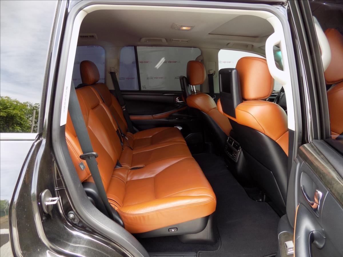 Lexus LX 570