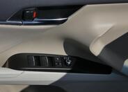 Toyota Camry 9