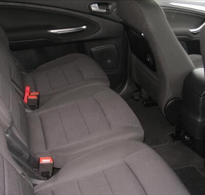 Ford S-MAX 8