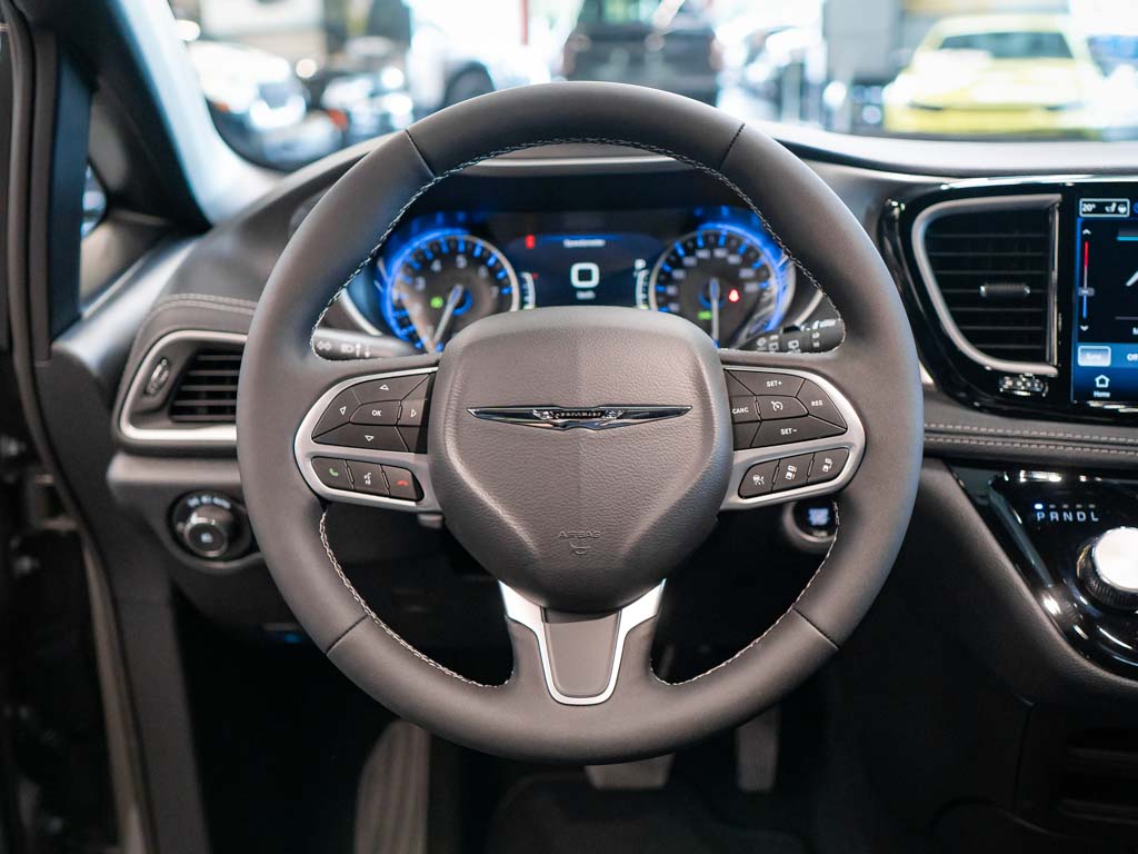 Chrysler Pacifica