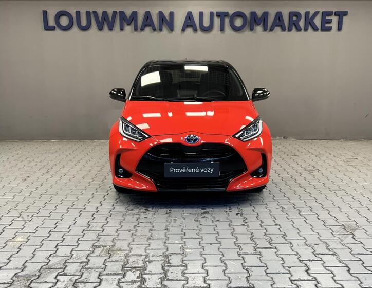 Toyota Yaris 4