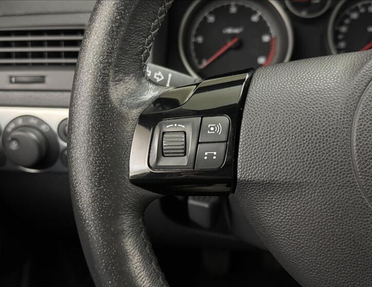 Opel Astra 10