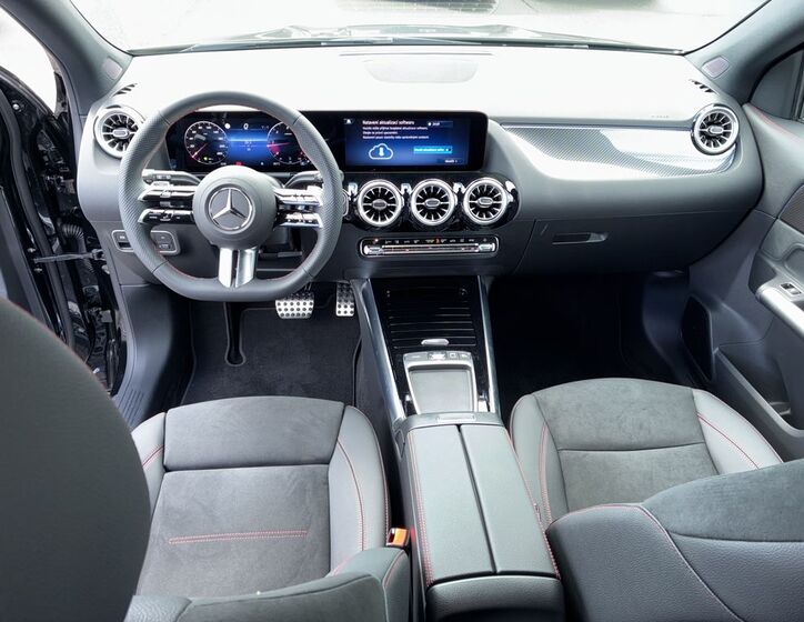 Mercedes-Benz GLA 16