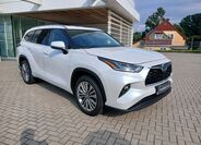 Toyota Highlander 8