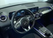 Mercedes-Benz GLB 9