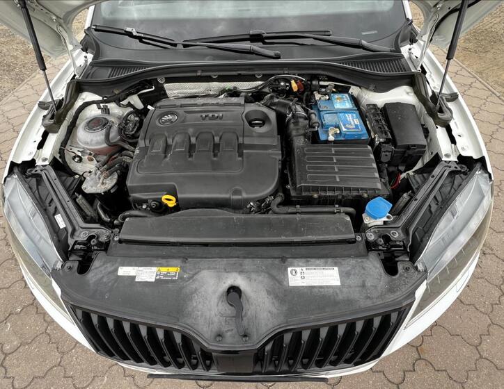 Škoda Superb 12