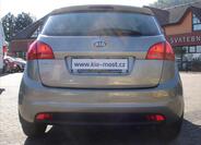 KIA Venga 7