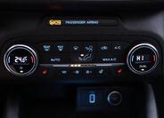 Ford Focus 27