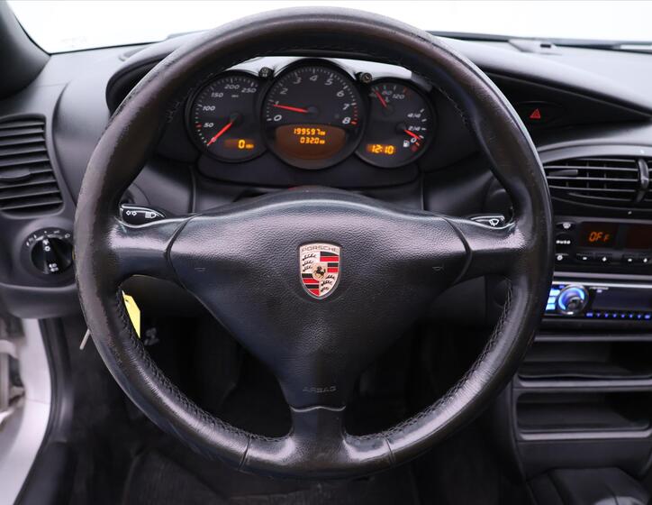 Porsche Boxster 23