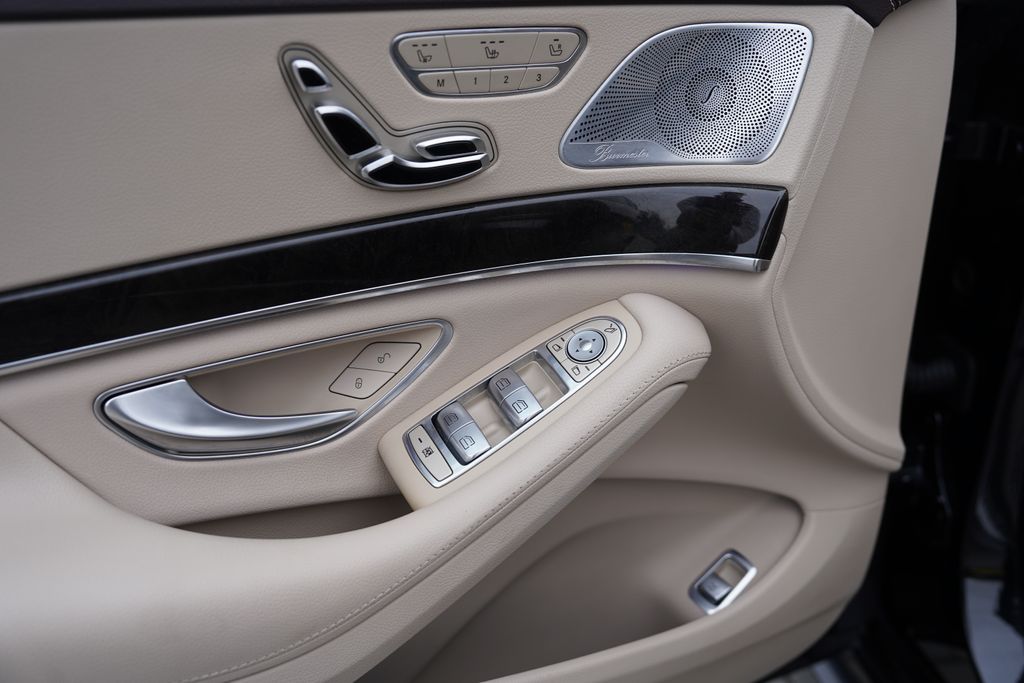 Mercedes-Benz Třídy S