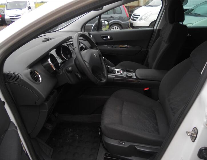 Peugeot 3008 12