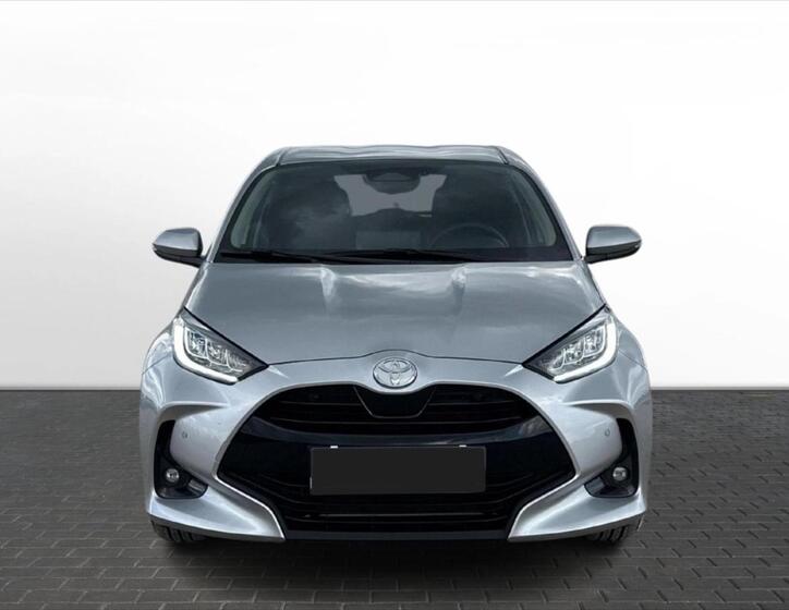 Toyota Yaris 2