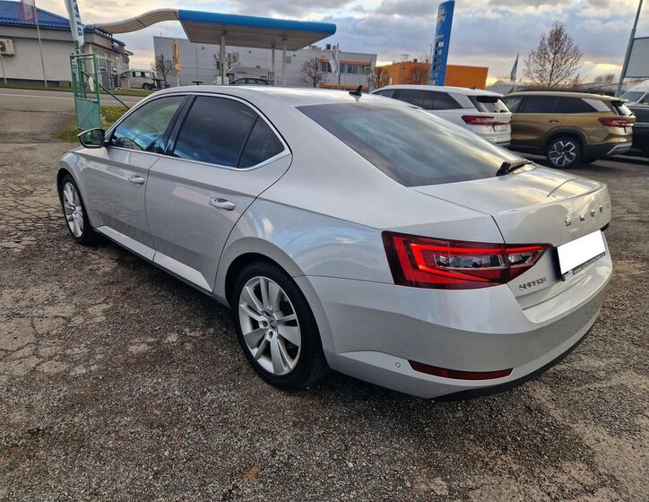 Škoda Superb 7