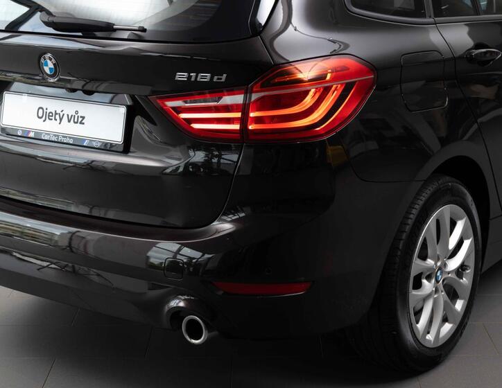 BMW Řada 2 9