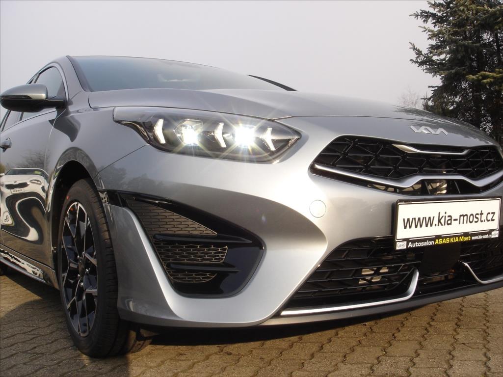 KIA ProCeed
