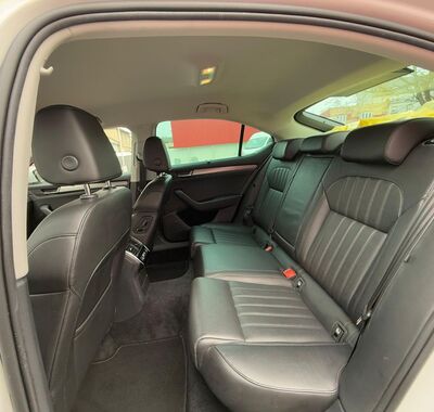 Škoda Superb 13