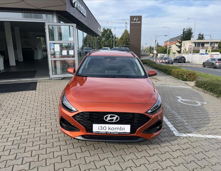 Hyundai i30 8