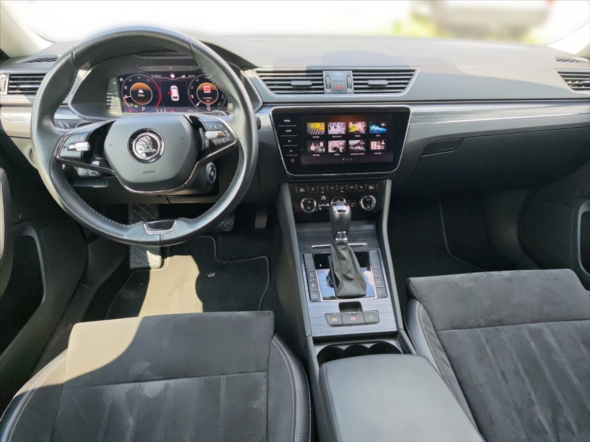 Škoda Superb